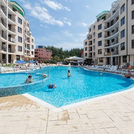 ❤ Style Studio W Kitchen & Washer, Pool❤qo❤ * Sunny Beach